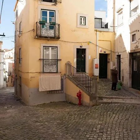 Alfama Vintage 1 Guests - Alfama Vintage 2 Five Guests - Alfama Vintage 3 Three Guests شقة Lisboa