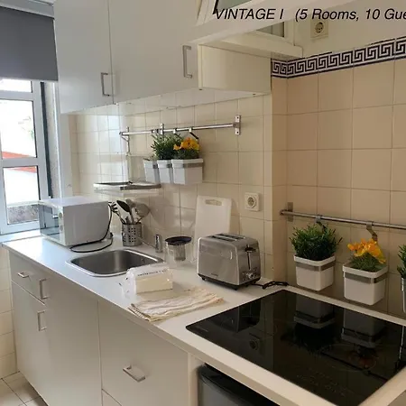 Alfama Vintage 1 Guests - Alfama Vintage 2 Five Guests - Alfama Vintage 3 Three Guests Лісабон