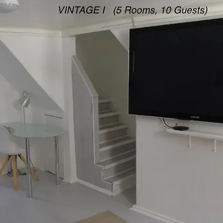 Alfama Vintage 1 Guests - Alfama Vintage 2 Five Guests - Alfama Vintage 3 Three Guests شقة *