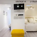 Alfama Vintage 1 Guests - Alfama Vintage 2 Five Guests - Alfama Vintage 3 Three Guests Appartement Lisboa