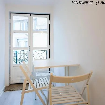 Alfama Vintage 1 Guests - Alfama Vintage 2 Five Guests - Alfama Vintage 3 Three Guests *