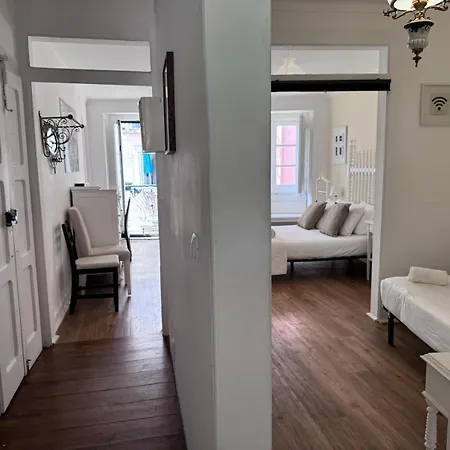 Alfama Vintage 1 Guests - Alfama Vintage 2 Five Guests - Alfama Vintage 3 Three Guests Apartamento