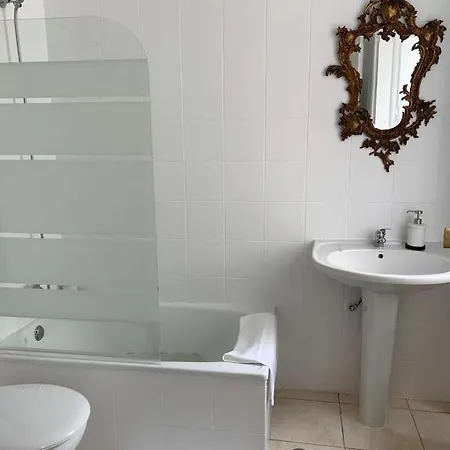 Alfama Vintage 1 Guests - Alfama Vintage 2 Five Guests - Alfama Vintage 3 Three Guests דירה ליסבון