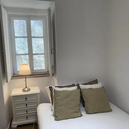 Alfama Vintage 1 Guests - Alfama Vintage 2 Five Guests - Alfama Vintage 3 Three Guests ליסבון